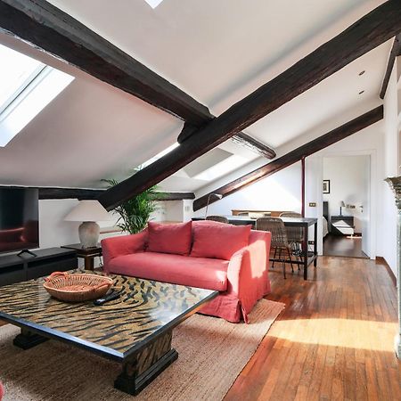 Elegant P.Venezia Attic Apartamento Milão Exterior foto